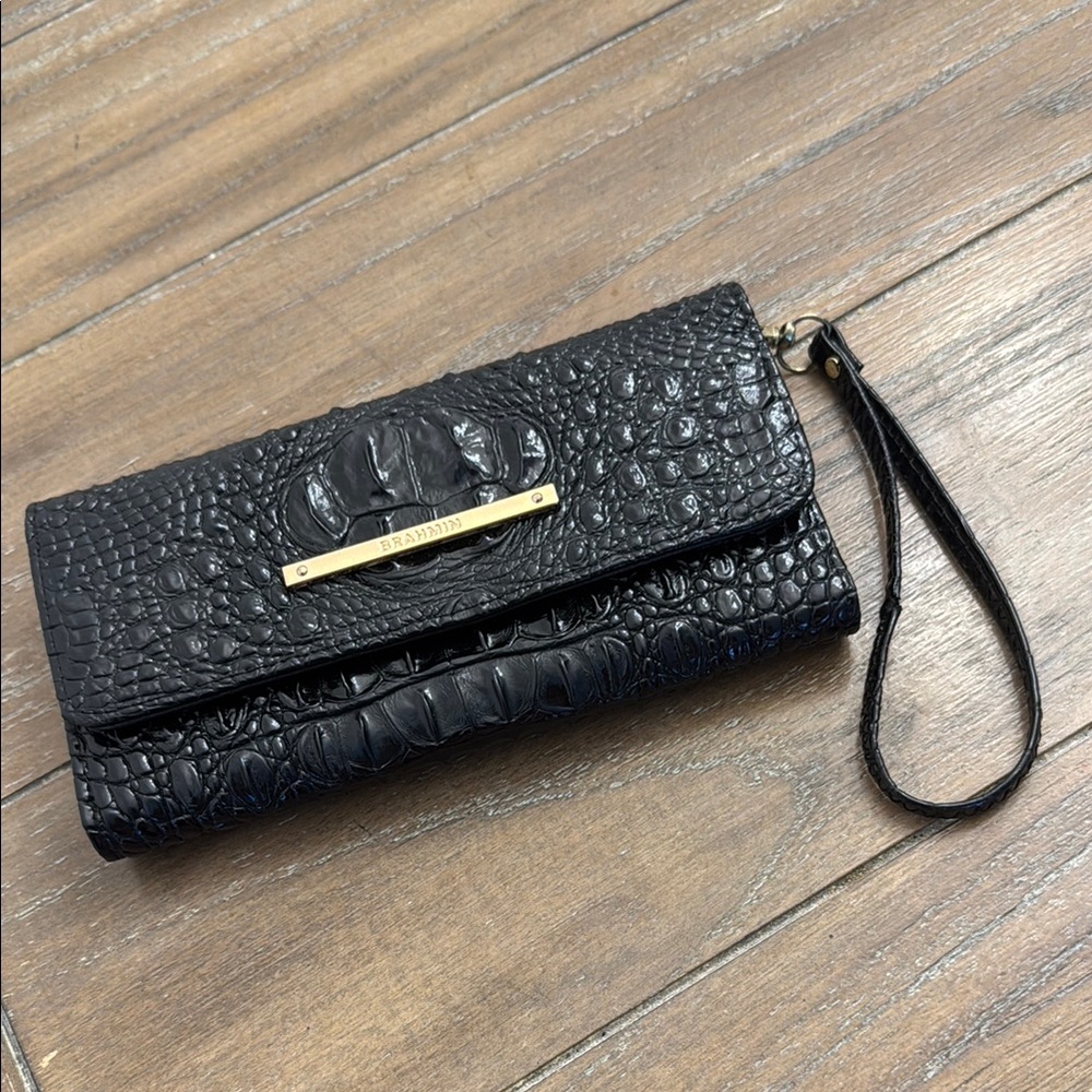 Brahmin Black Crocodile Wallet/wristlet in great condition.
